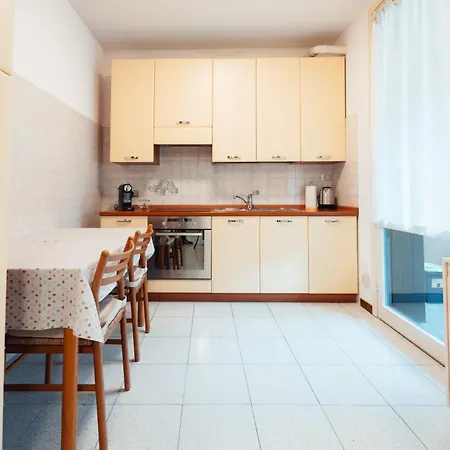 Casa Paolina - Comfort & Garage Included アパート *