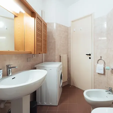 Casa Paolina - Comfort & Garage Included アパート *